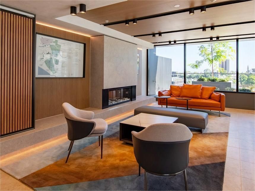 Spacious 3BR Domain House – Southbank Property